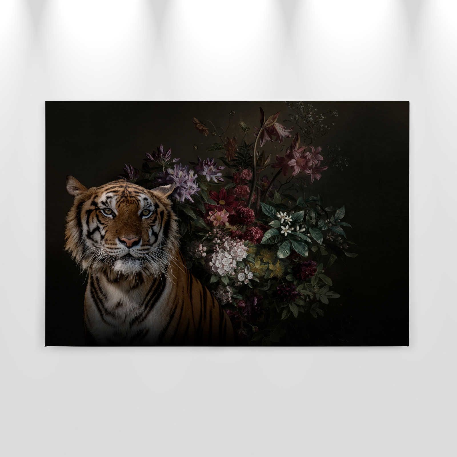 Leinwandbild Tiger Portrait mit Blumen – 0,90 m x 0,60 m
