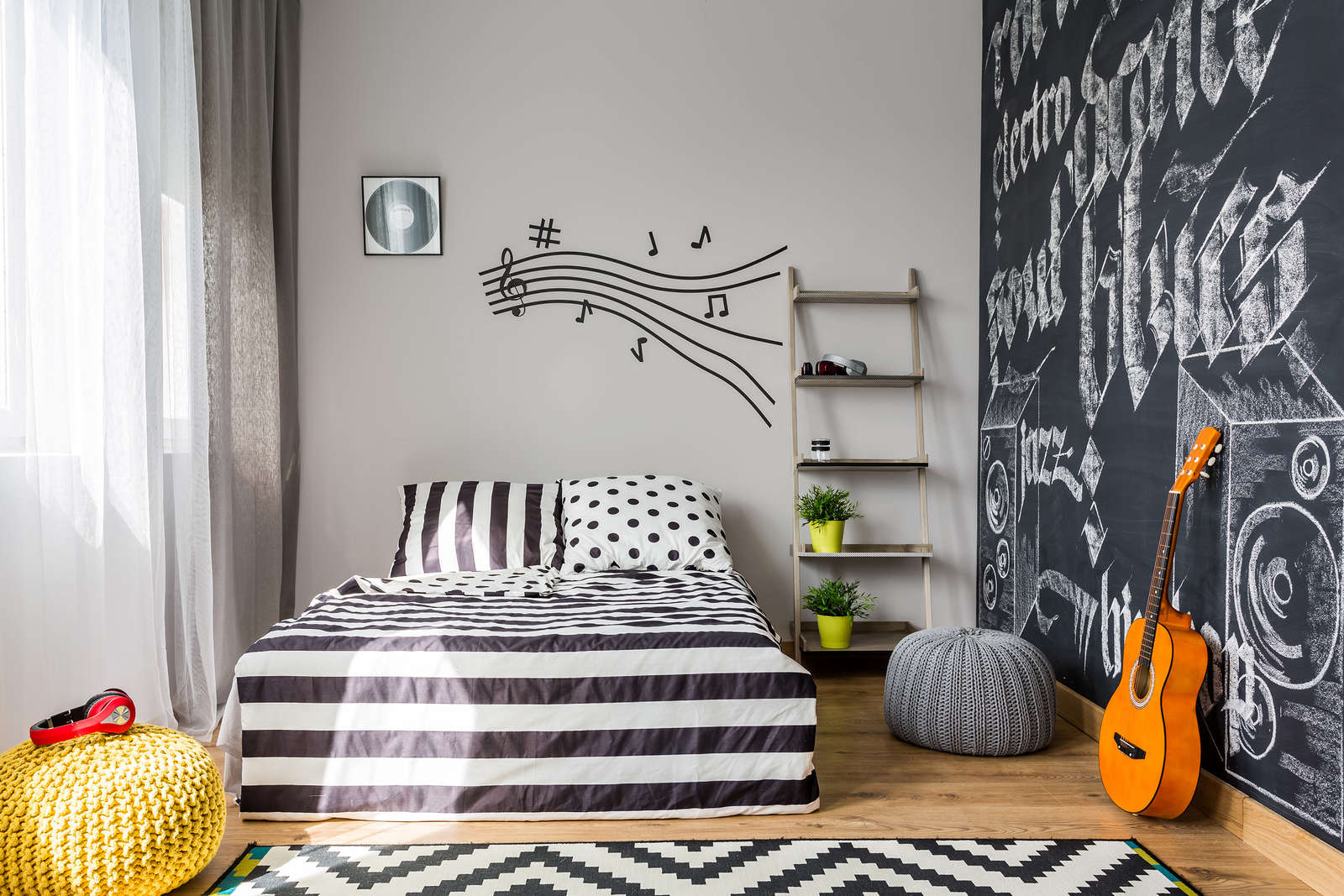 Dekoration für Zuhause, Innenarchitektur, Kissen, Mobiliar, Teppich