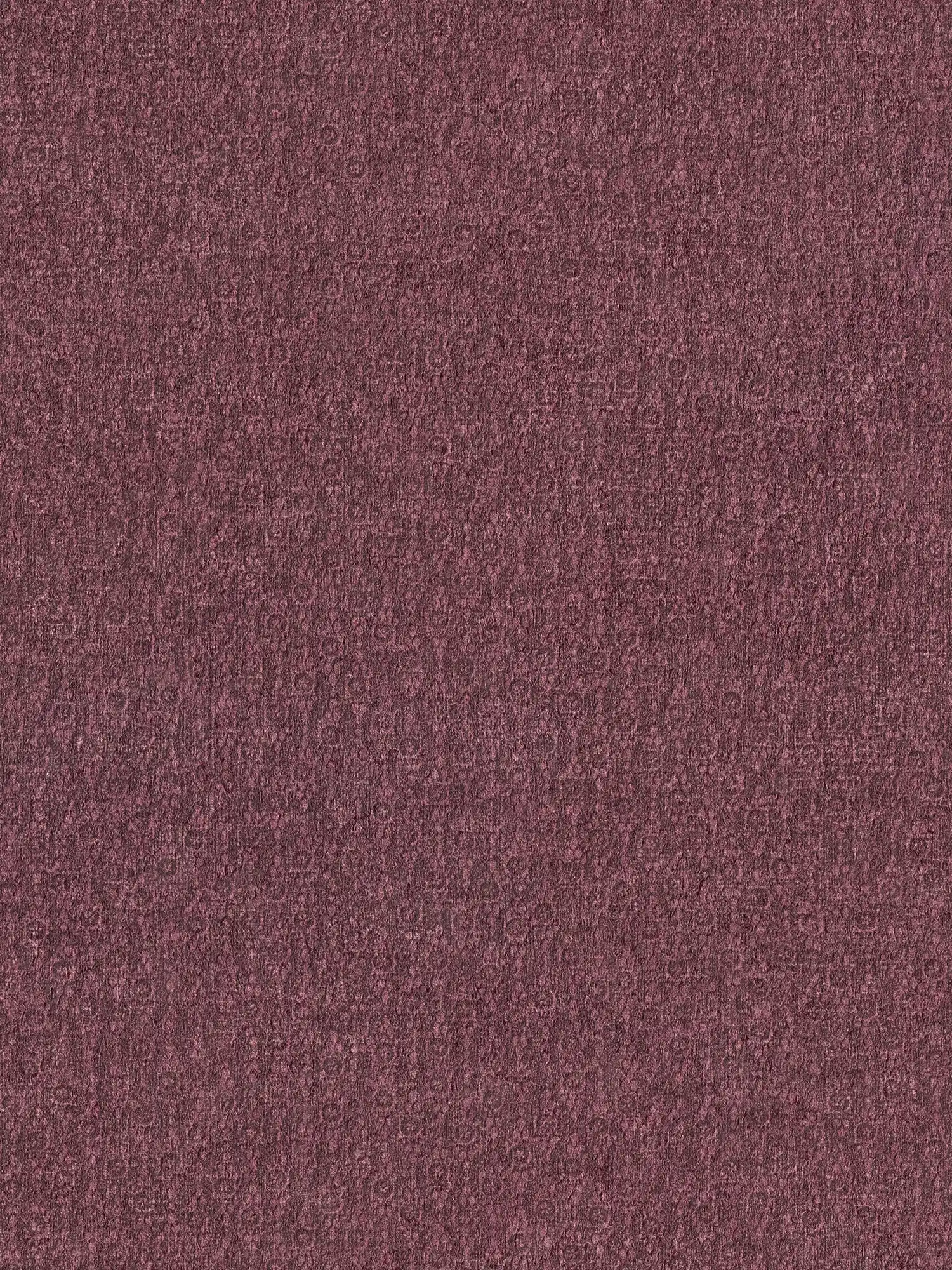         Donkerrood behang met structuurpatroon en metaaleffect
    