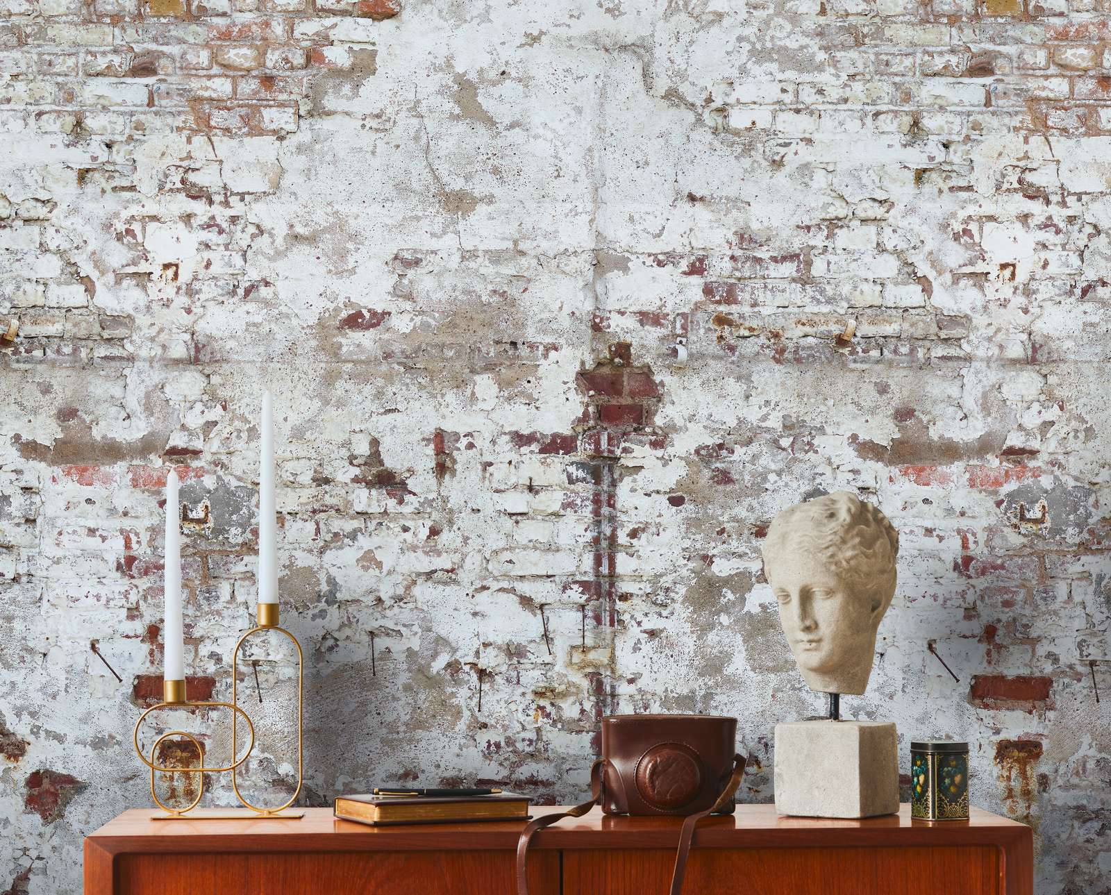             Tapete mit Stein und Betonoptik im Used Look – Weiß, Creme, Grau
        