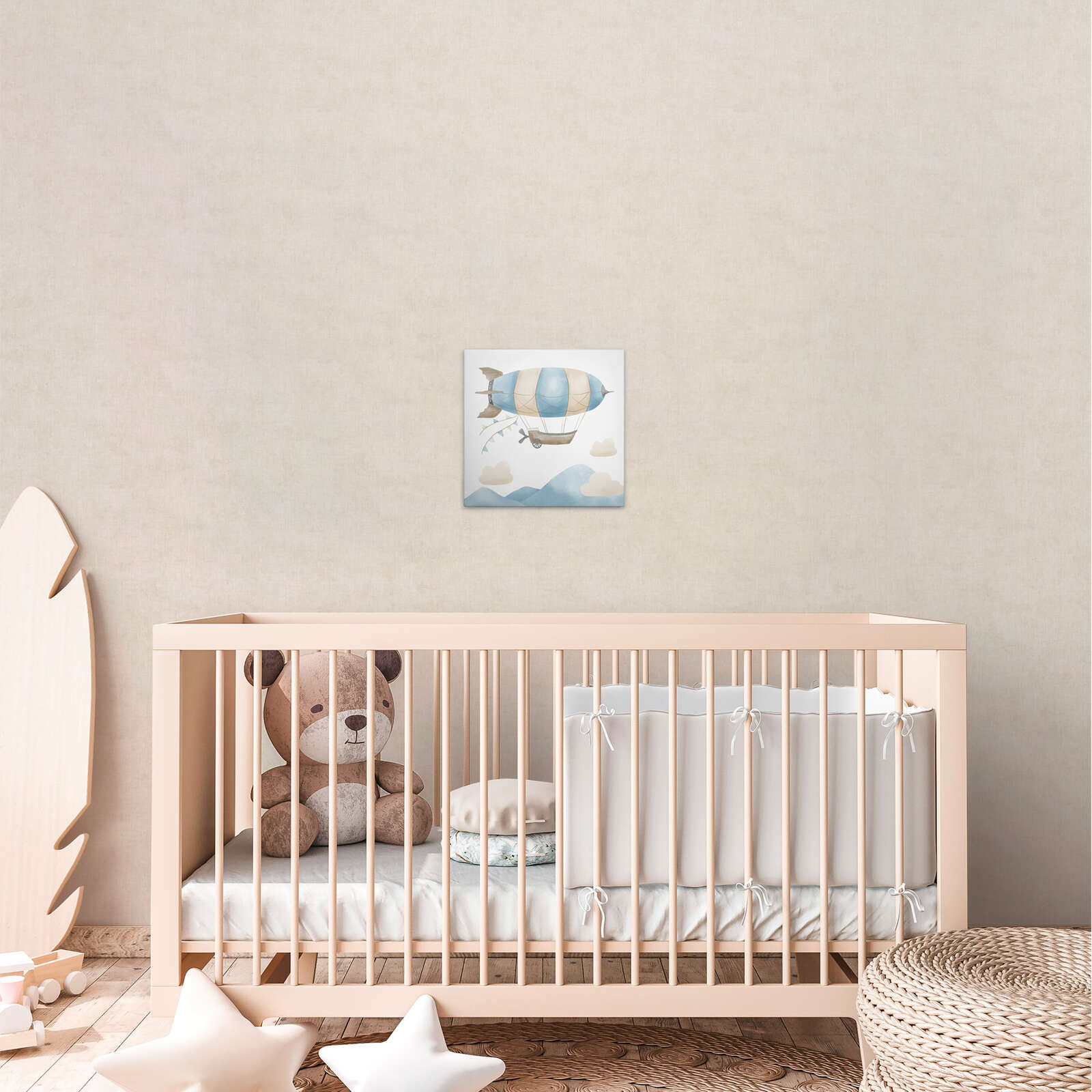 Leinwandbild Luftschiff über den Bergen - Sanfte Himmelslandschaft für stilvolle Wanddekorationen im Kinderzimmer – 30 x 30 cm - Beige, Blau