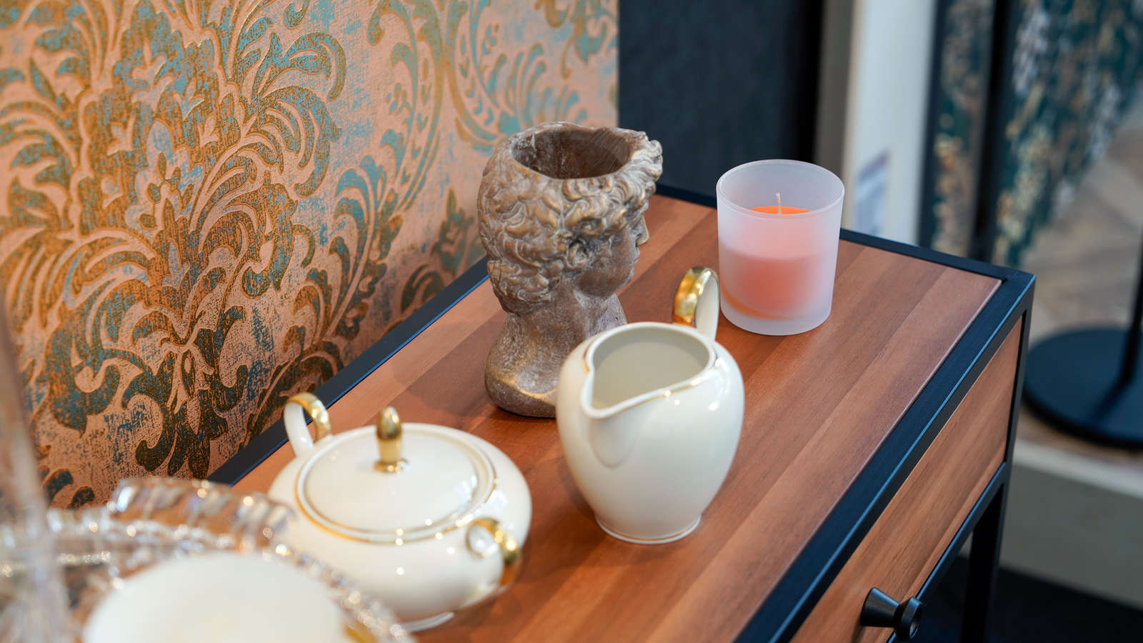             Sinaasappel geurkaars met oppeppende geur - 110g
        