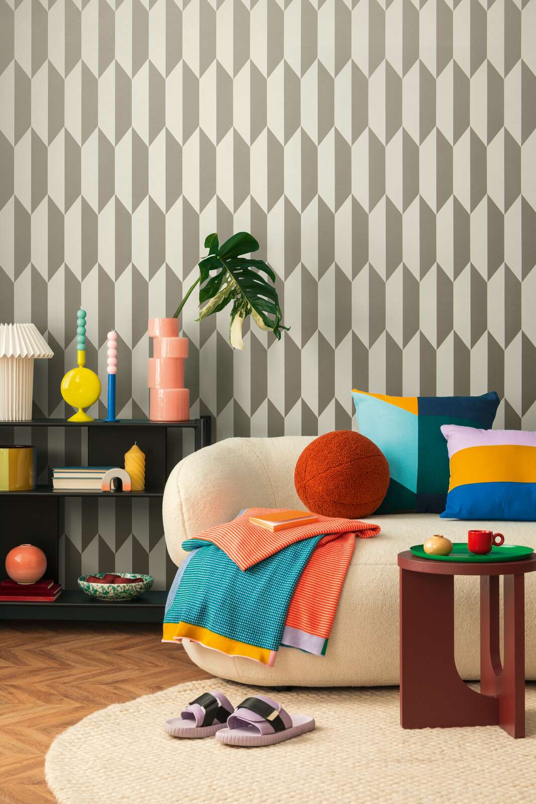 Innenarchitektur, Inneneinrichtung, Kissen, Sandale, Basketball (Ball)