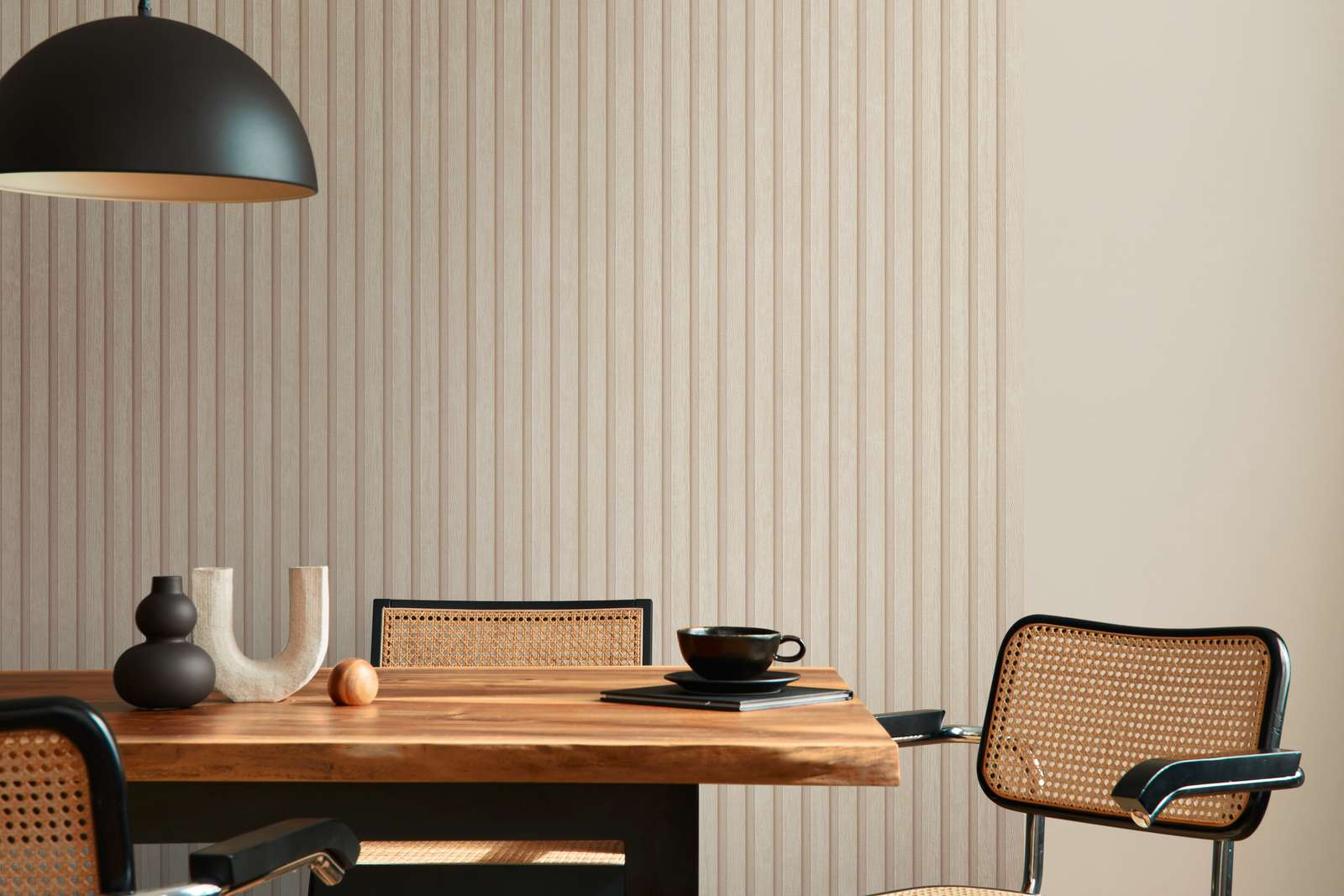             Vliestapete mit Holzoptik Akustikpaneel-Look – Creme, Beige
        