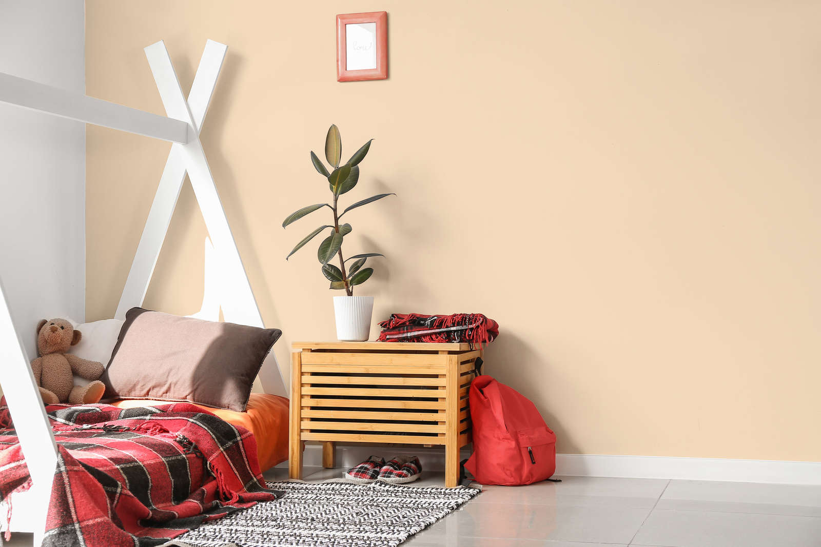 Kinderzimmer, Betthimmel, Bett, Kissen, Blumenp?