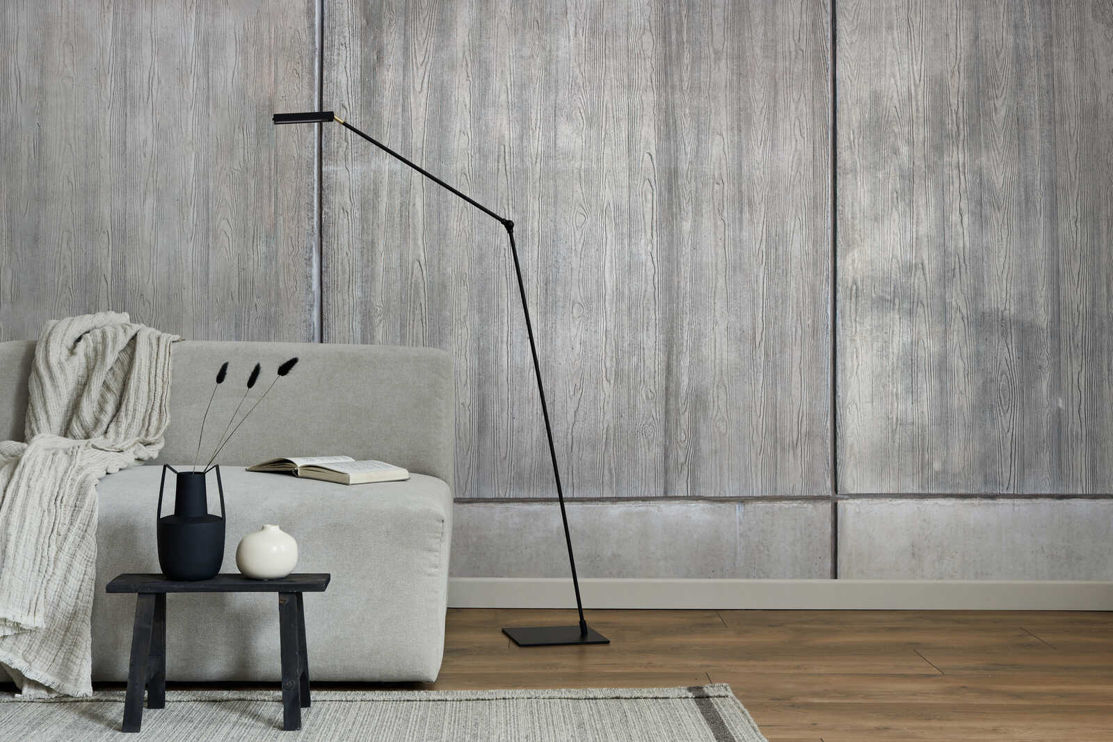Wohnzimmer, Bodenlampe, Steinwand, Sofa-Lehne, Deko-Objekt