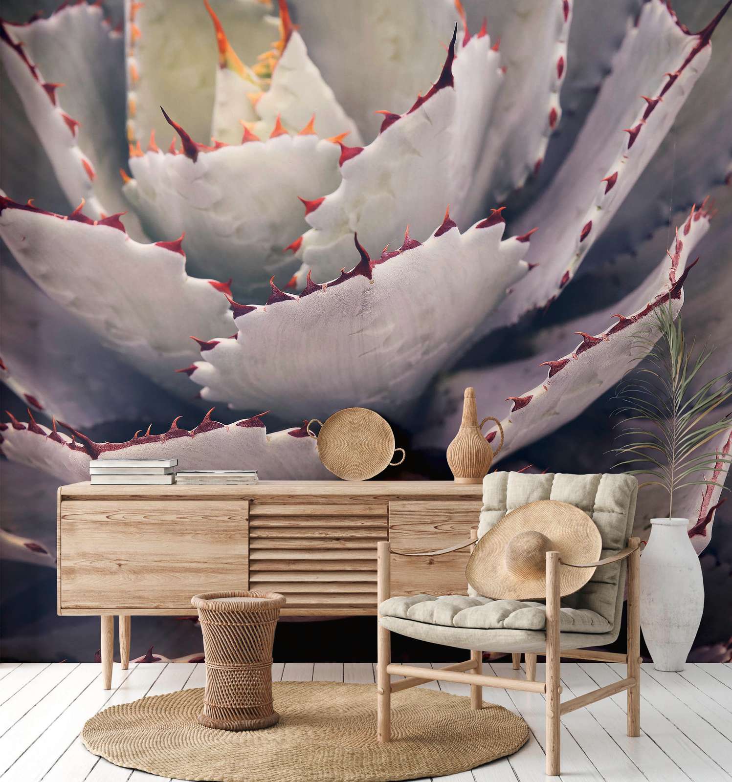 agave wallpaper, wohzimmer, holzsideboard, rattan dekor, neutrale farben