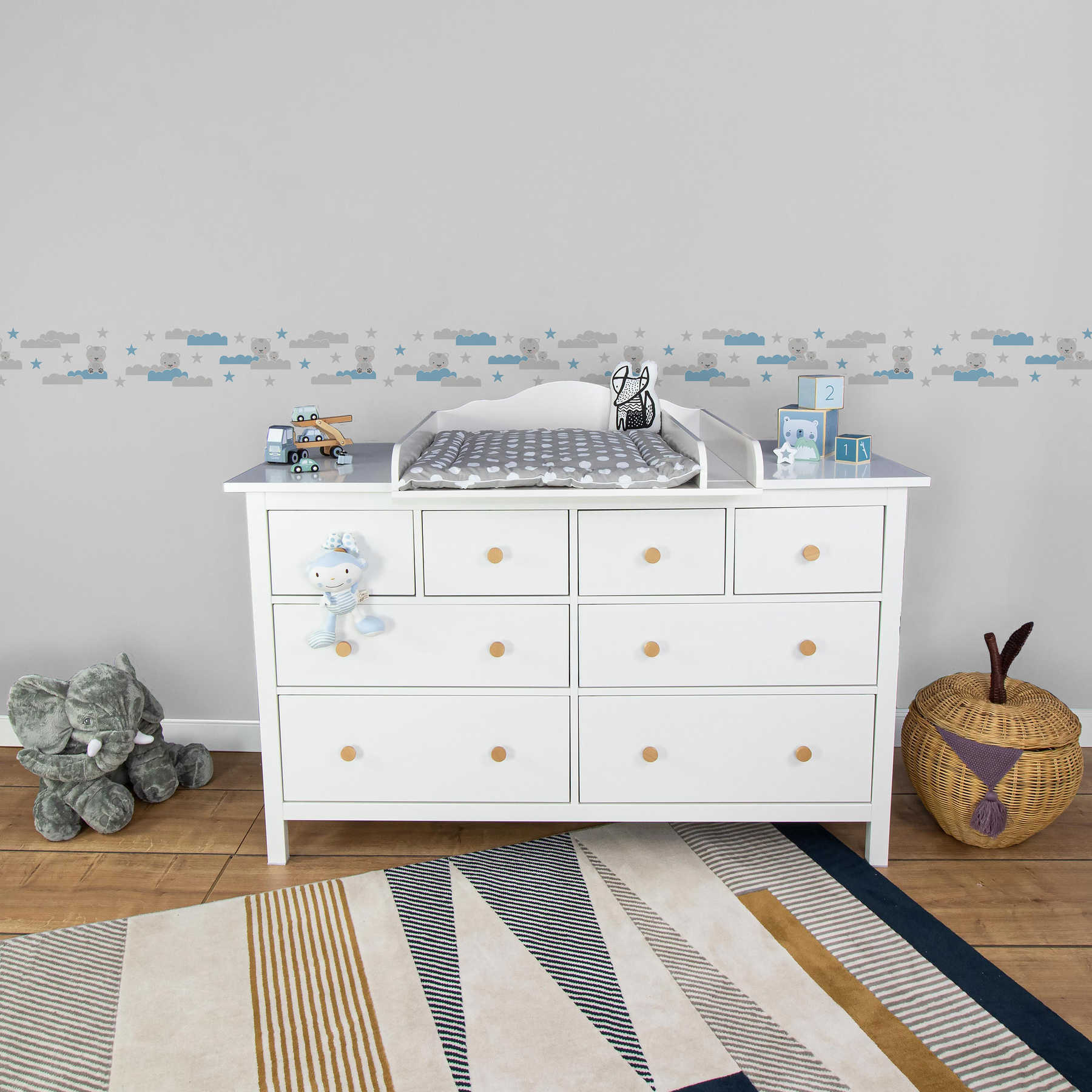Selbstklebende Jungen Babyzimmer Bordüre 'Bärenhimmel' – Grau, Blau, Weiß