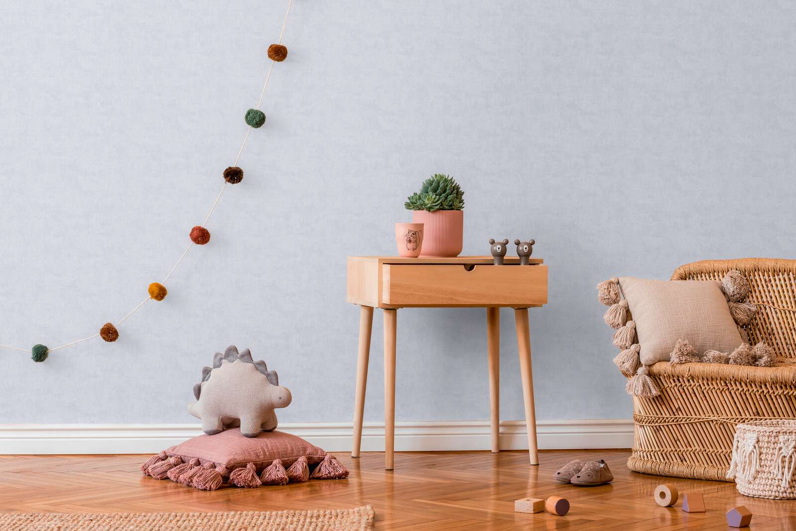             Uni Kinderzimmer Vliestapete - Sanft und schlicht als ideale Ergänzung zu unseren Motivtapeten – Grau
        