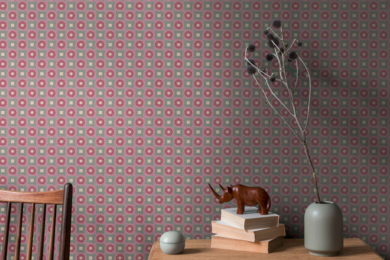 Retro Vliestapete mit Kreismuster und Quadraten – Lila, Rot, Beige