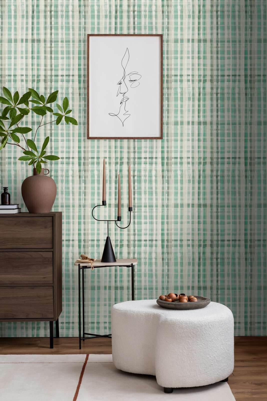             Zeitlose Vliestapete mit frischem Karomuster und einfacher Oberflächenstruktur – Grün, Weiß
        