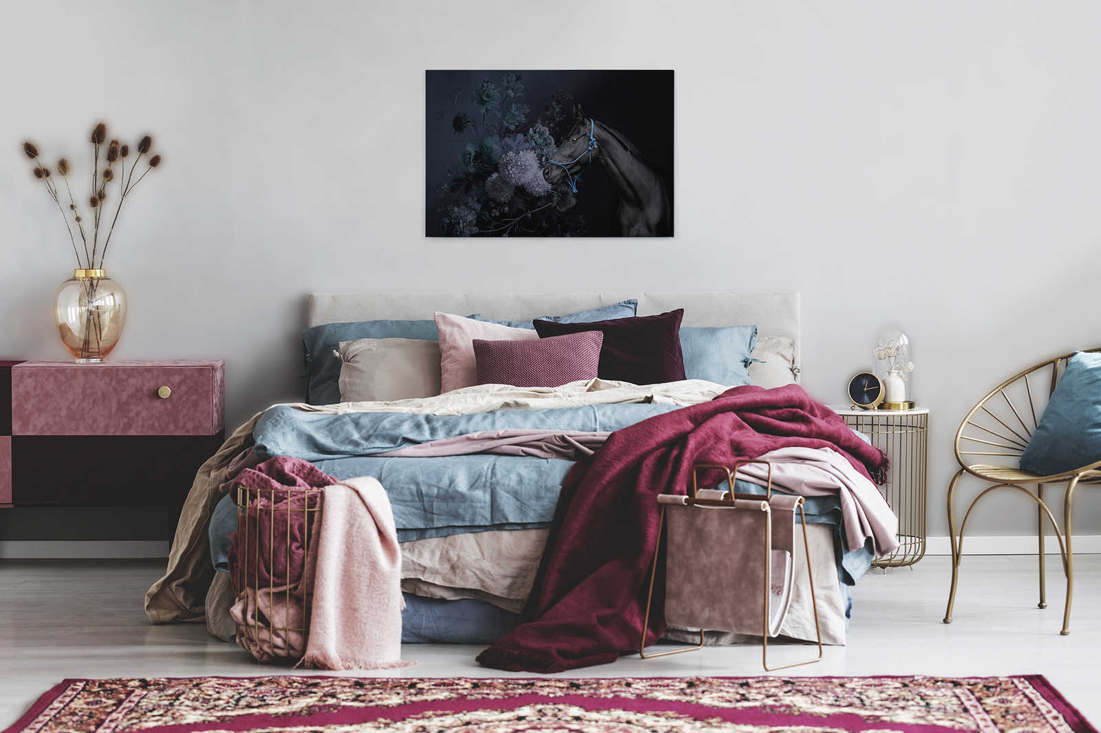 Pferde Leinwandbild im Portrait-Stil mit Blumen – 0,90 m x 0,60 m