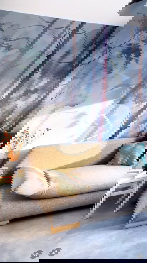 wandtapete, waldmotiv, wandbild, sofa, wohnzimmer