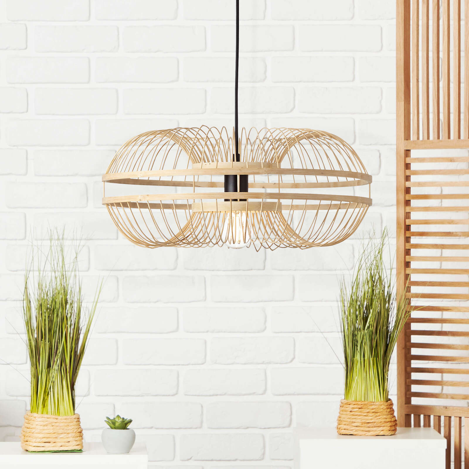             Bamboo pendant light - Dana - Brown
        