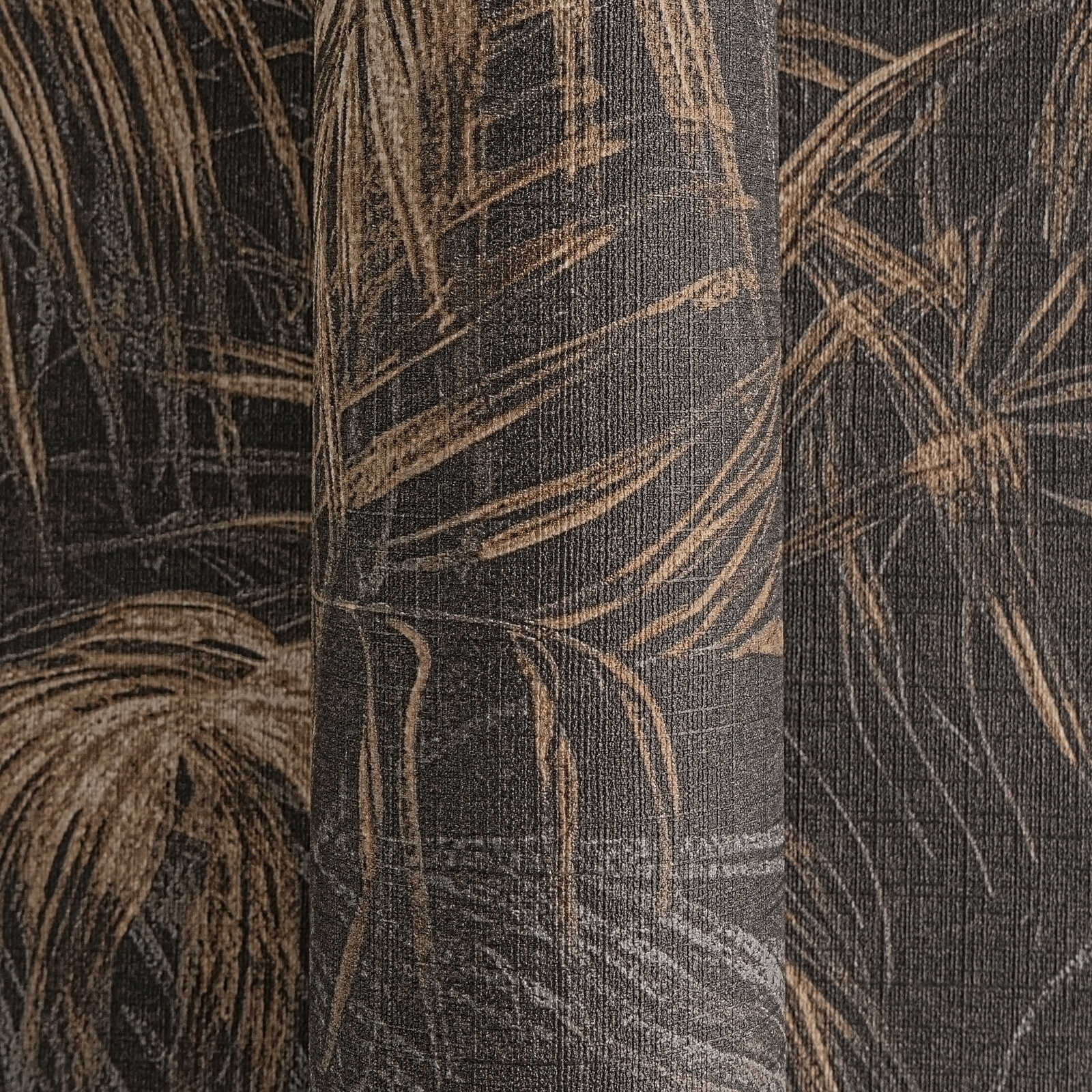             Prachtvolle Vliestapete in Palmenoptik von MICHALSKY – Schwarz, Beige, Braun
        