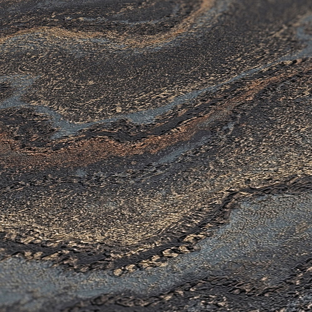             Marmorierte Vliestapete mit goldenen Akzenten – Schwarz, Gold
        