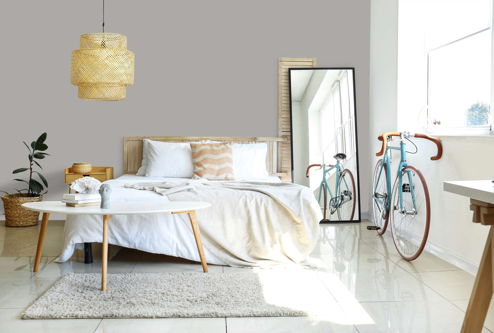 bett, raumeinrichtung, wandlampe, spiegel, fahrrad