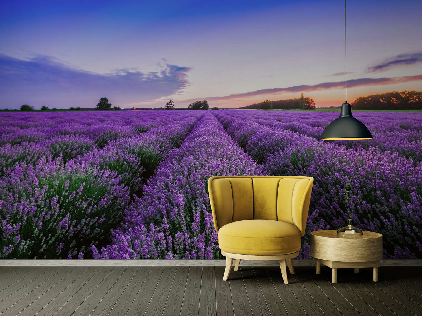 Lavendel-Feld, Lila Landschaft, Gelbes Stuhl, Wohnaccessoire, Hängelampe