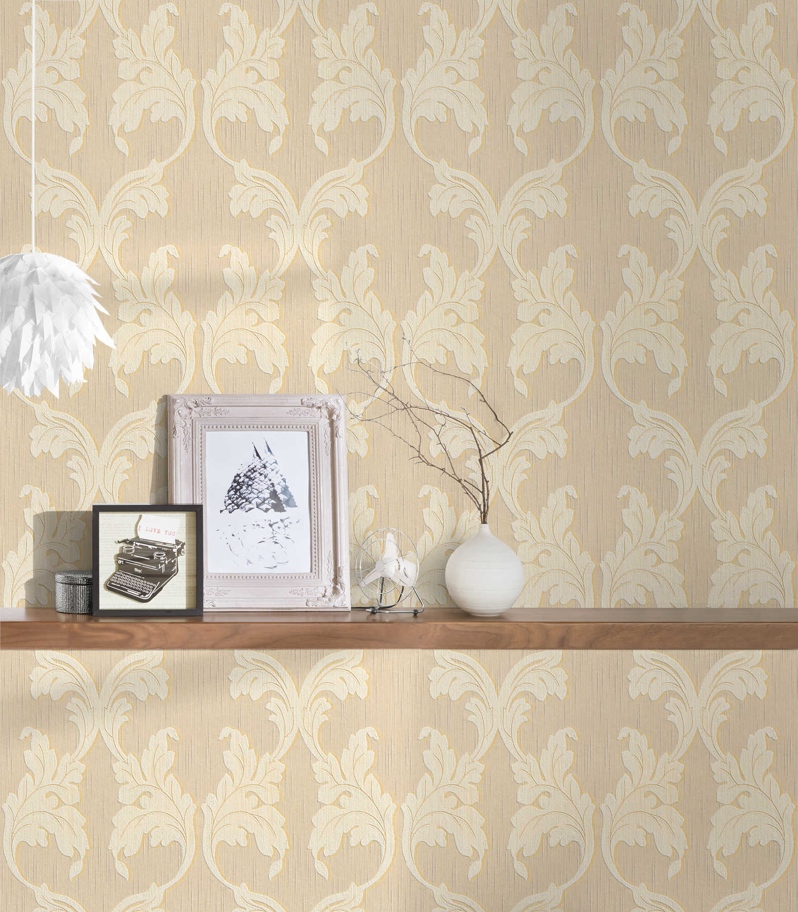             Textil Tapete mit Barock Ranken – Beige, Gelb
        