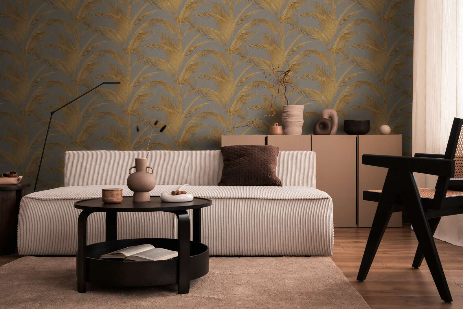 MICHALSKY Vliestapete mit Palmenblättern und goldenen Akzenten – Grau, Gold, Metallic