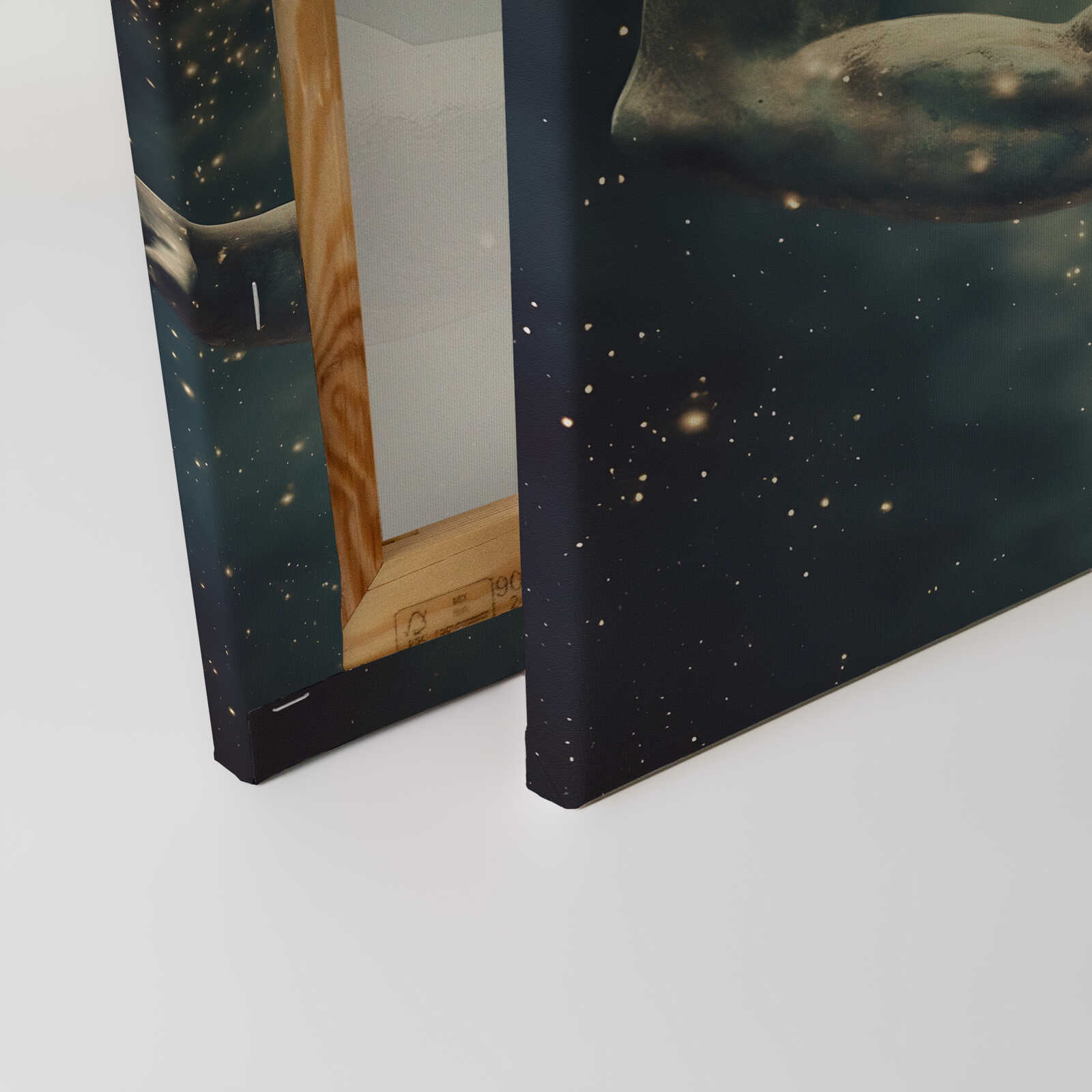 Leinwandbild Himmlischer Held - Statue im Sternenhimmel – 50 x 40 cm - Blau, Grau