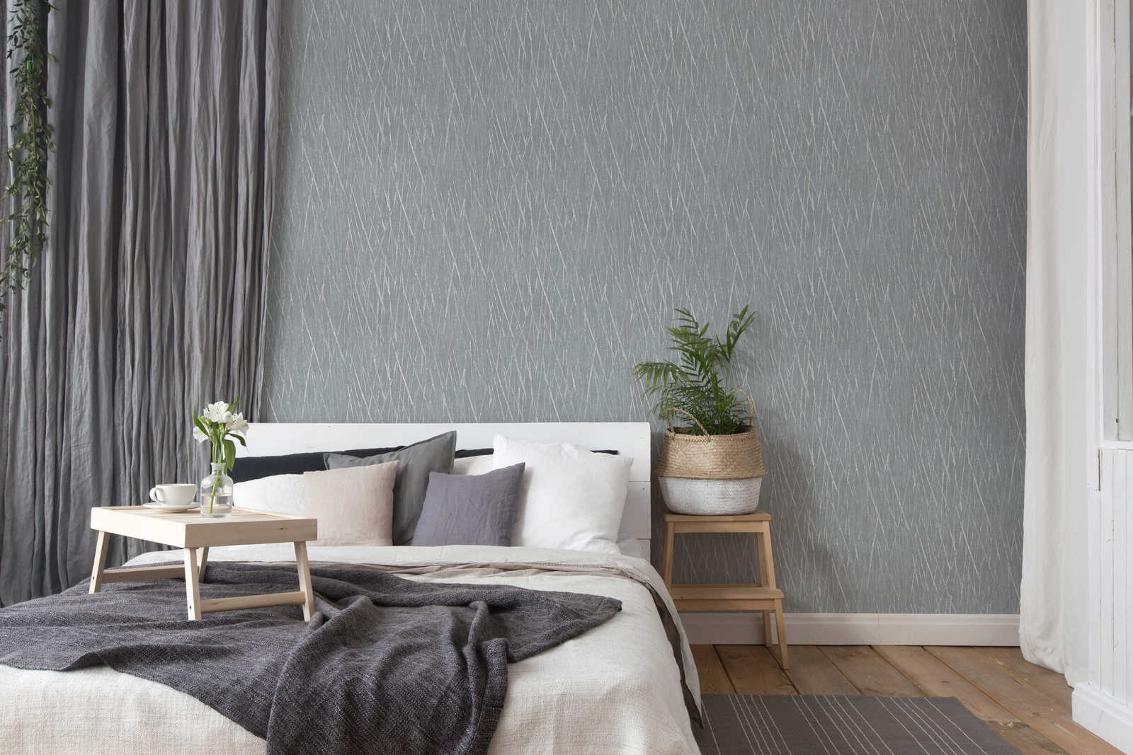             Vliestapete mit Naturdesign und Metallic Effekt – Grau, Metallic
        