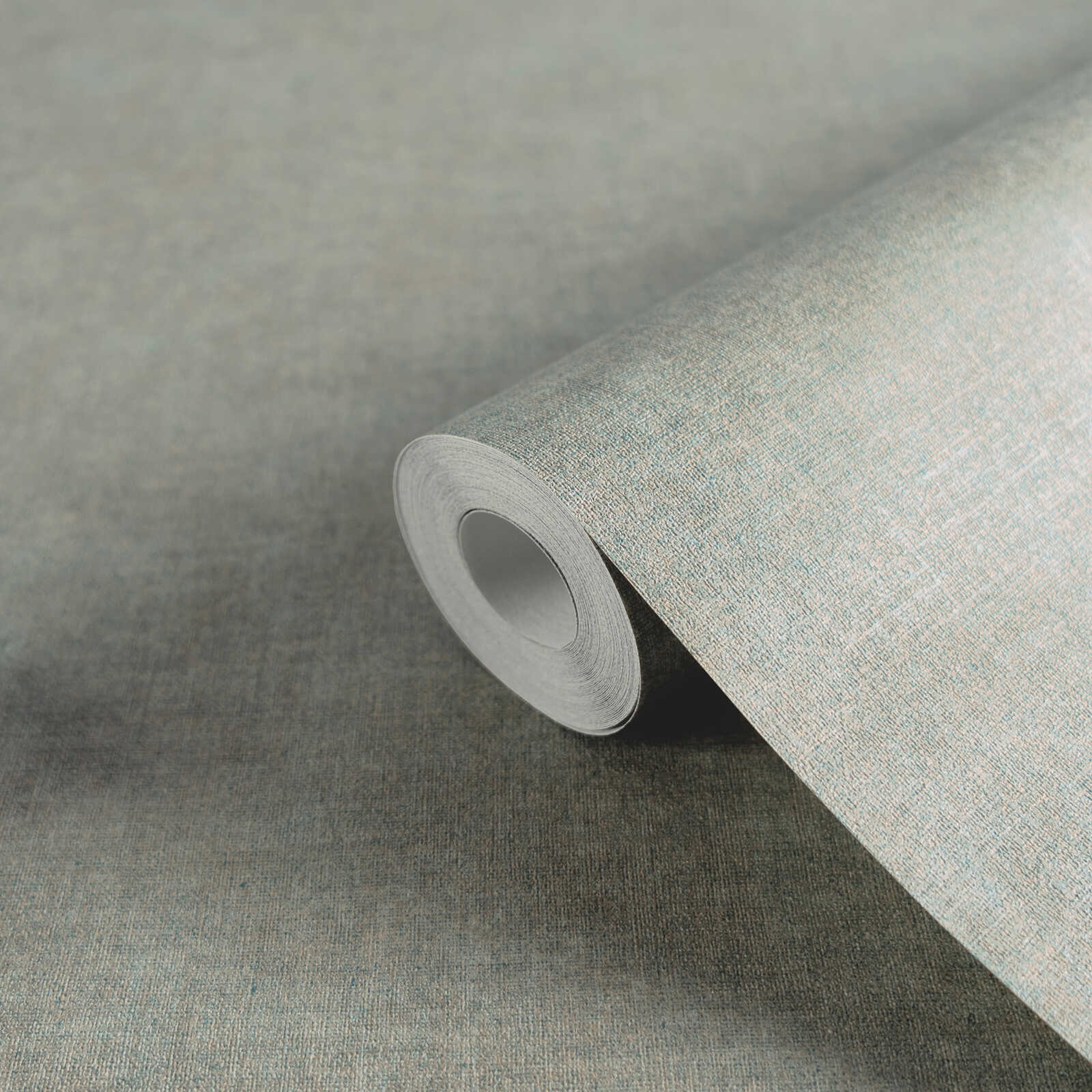 Reduzierte Streifenoptik als Vliestapete mit ruhiger Wirkung - Beige, Braun