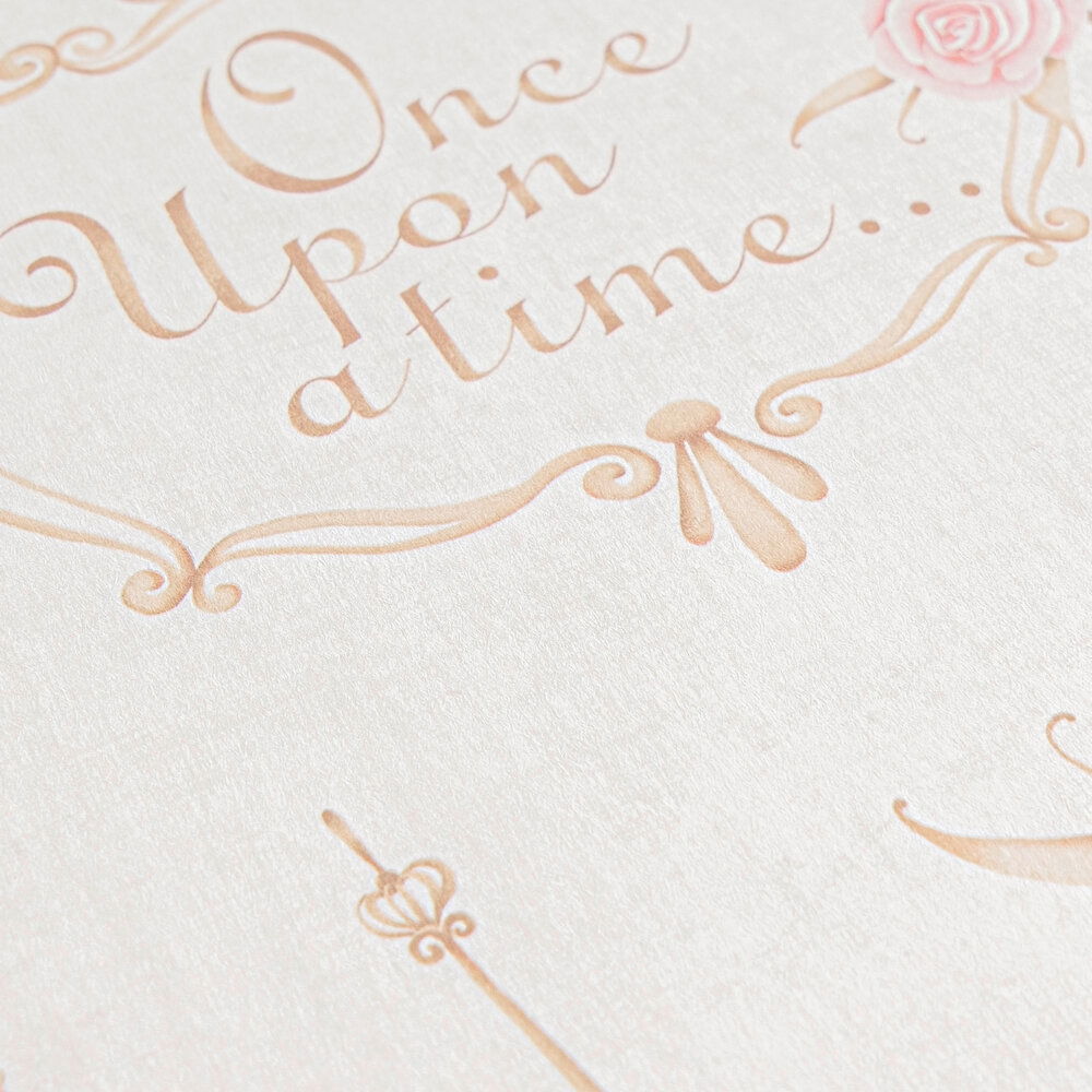            Kinderzimmer Vliestapete 'Once Upon a Time' - verspieltes Märchenmotiv für kleine Prinzessinnen – Beige, Creme, Rosa
        