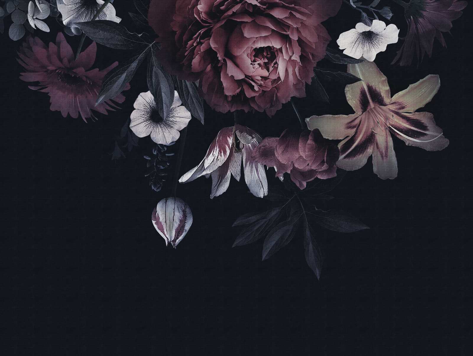 Tapeten Neuheit | Dunkle Motivtapete Blumen im Gemälde Stil