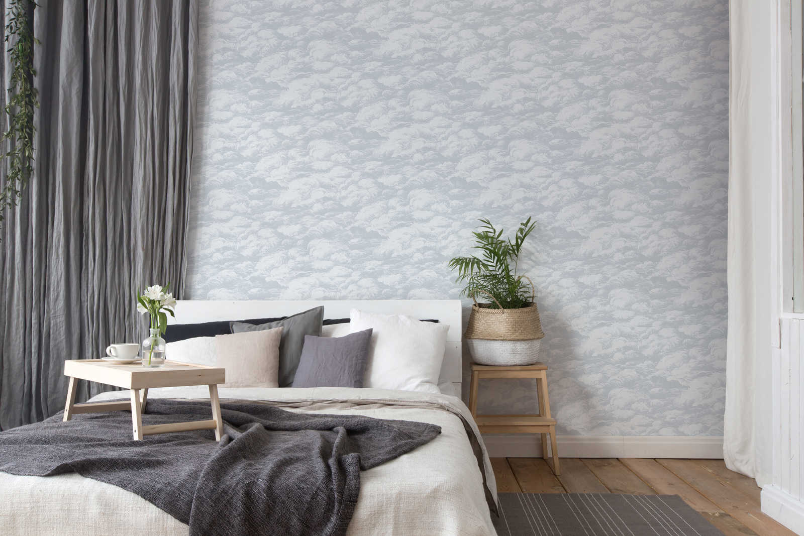             Vliestapete Hellgrau Wolkenmotiv im Vintage Stil – Grau, Weiß
        