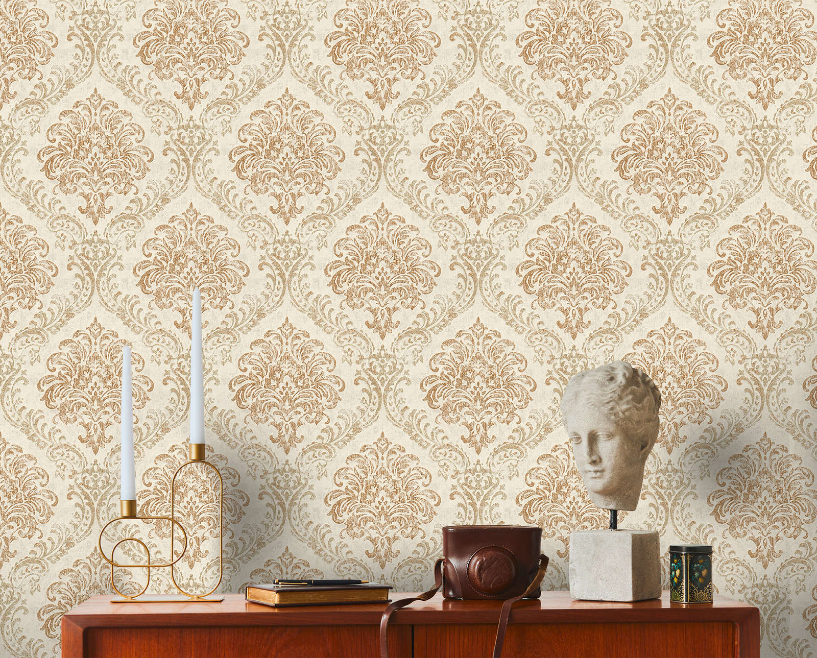 jungle behang groen goud met metallic effect - vliesbehang palmbladeren