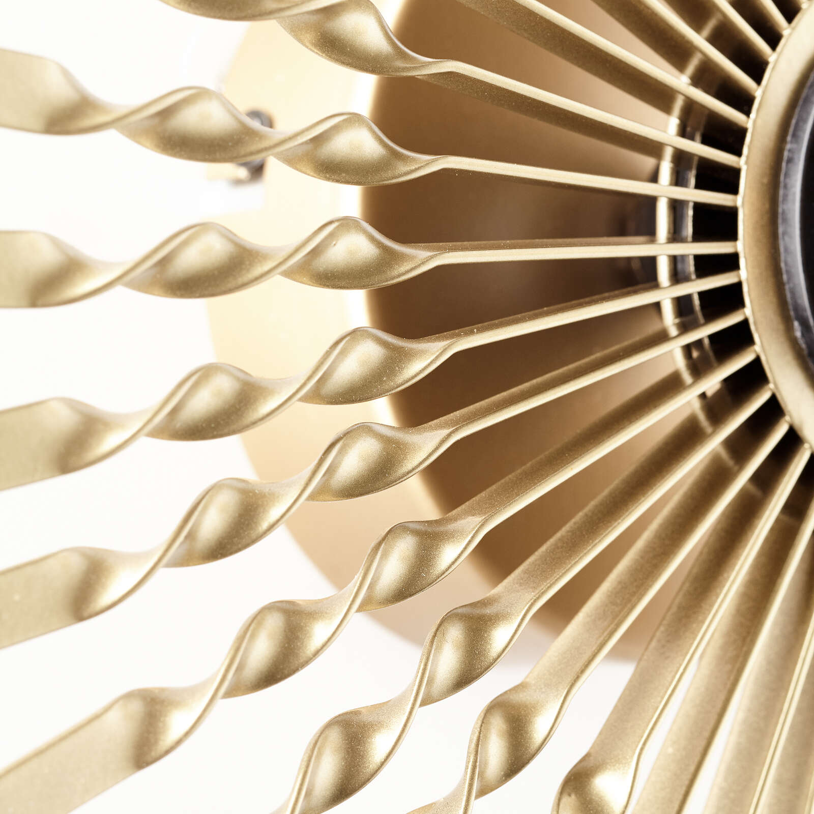             Metal wall light - Lias - Gold
        