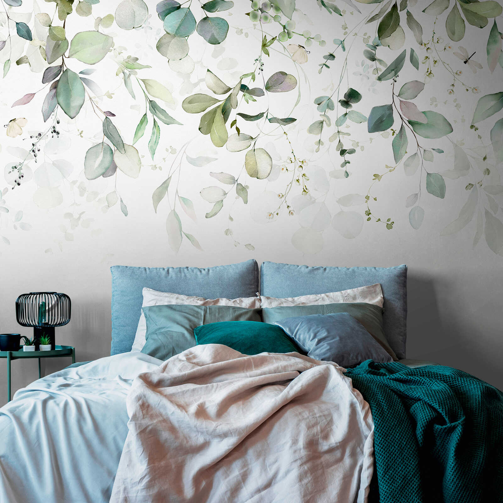 Eukalyptus Blätterranken Vliestapete als Fototapete im Aquarelldesign – Grün, Blau, Weiß
