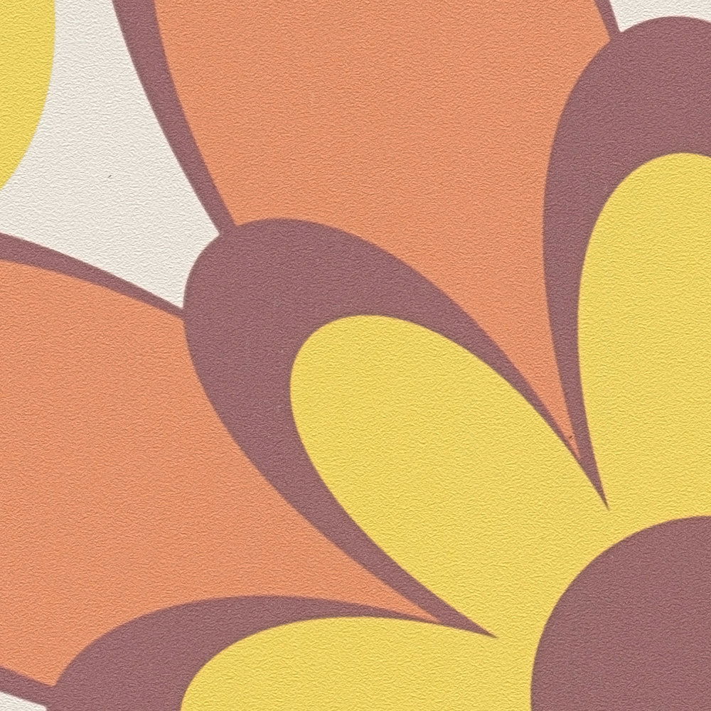             Retro Tapete 70er Blumenmuster – Orange, Gelb, Braun
        