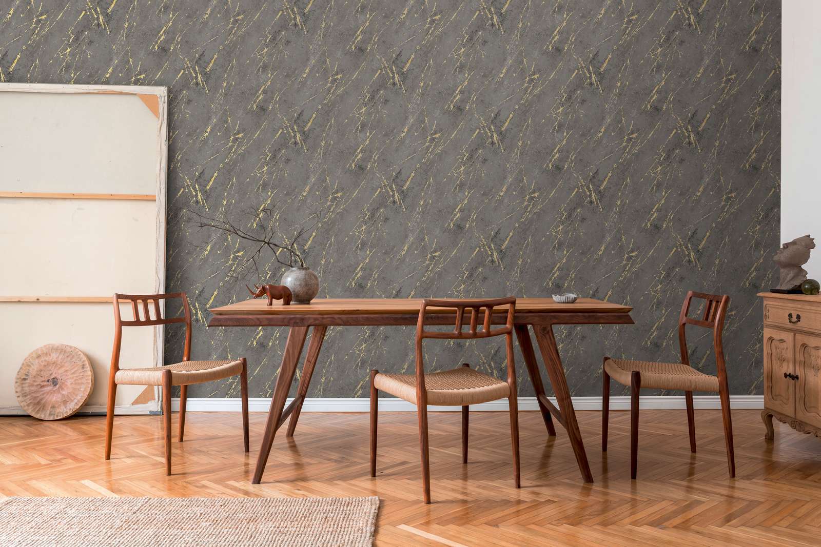             Schwarze Marmortapete mit Gold Marmor-Effekt
        