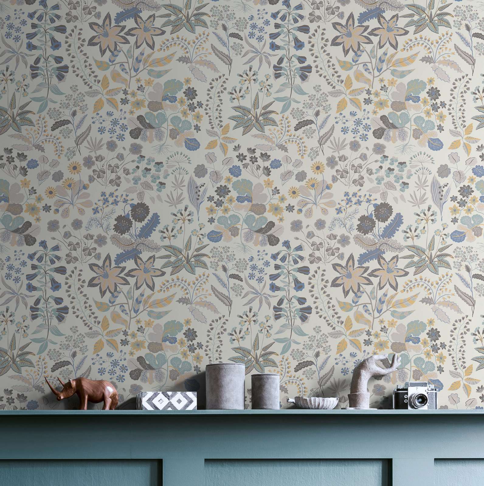            Vliestapete mit detaillierten Blumenmuster - Grau, Blau, Creme
        