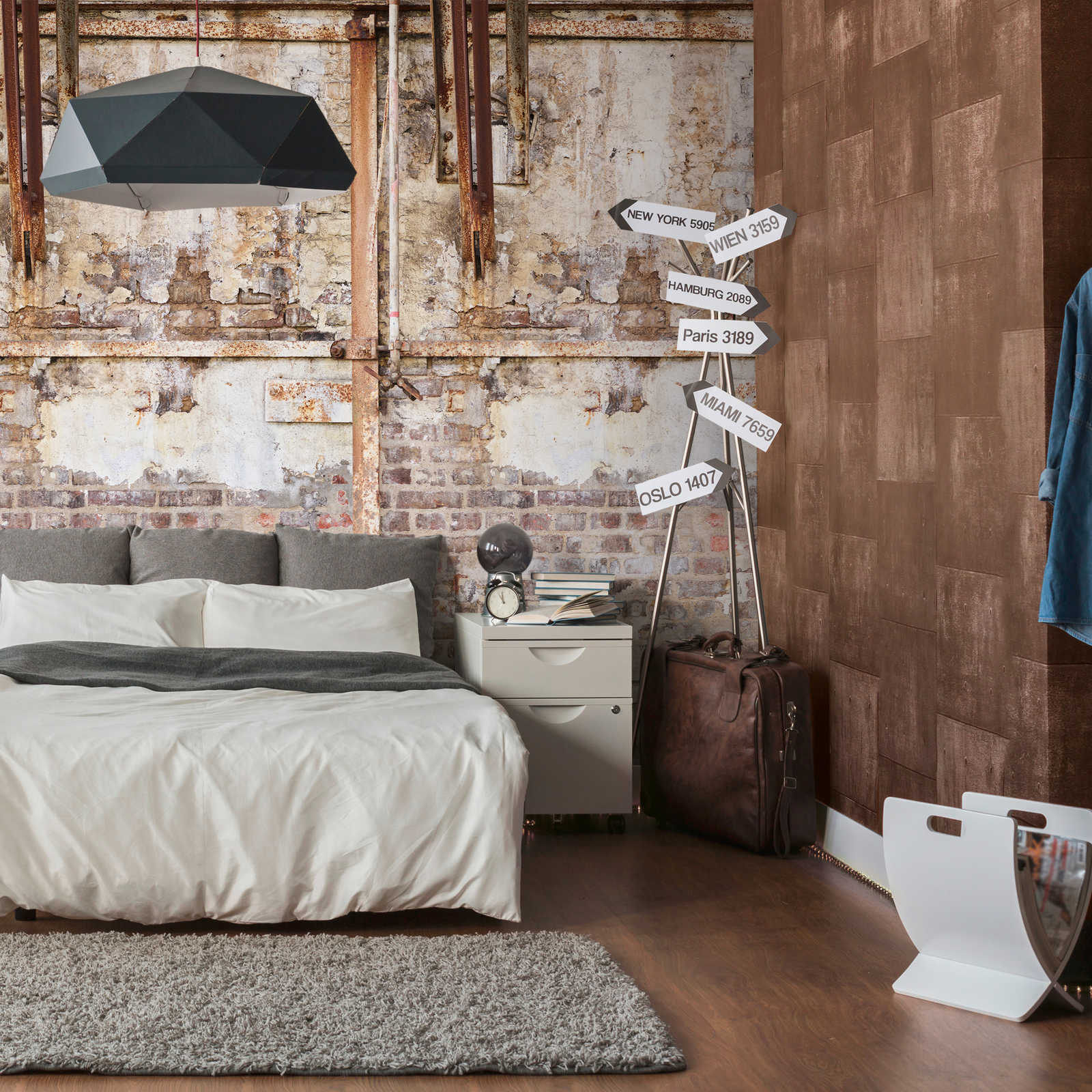         Papier peint intissé vieux mur de briques avec armature métallique rouillée - crème, marron, beige
    