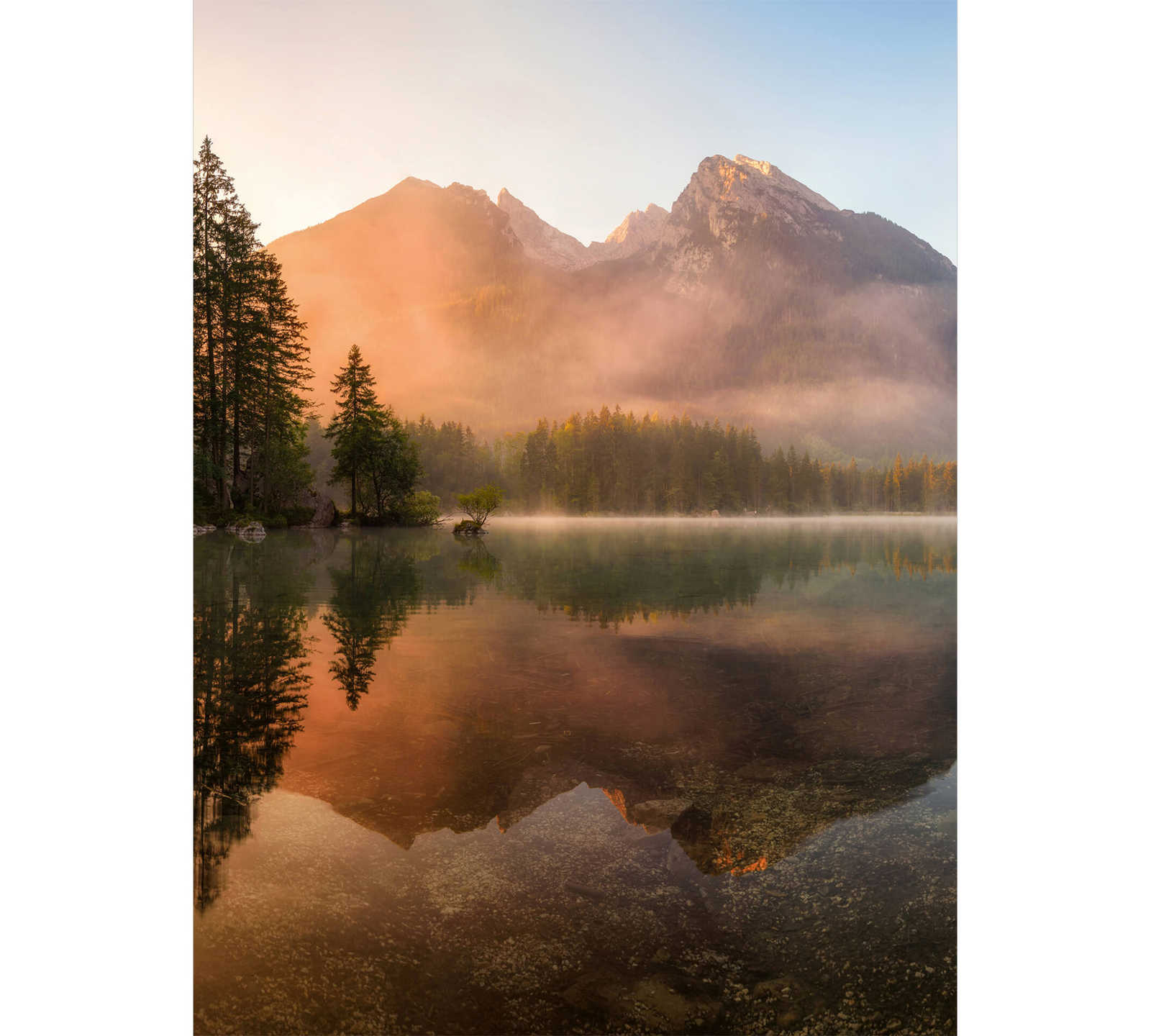         Mountains and Trees by the Lake Behang - Groen, Oranje, Bruin
    