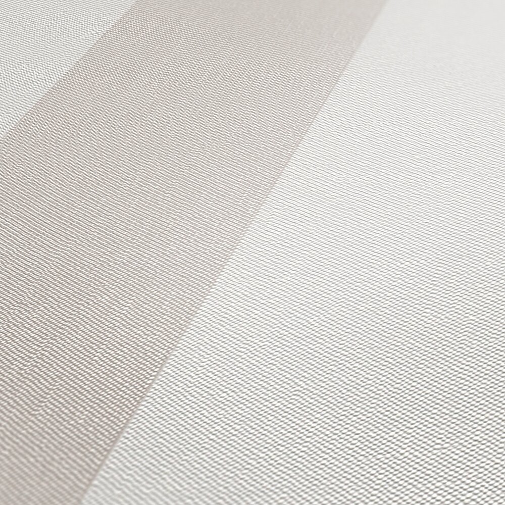 Strukturierte Vliestapete mit breiten Streifen – Creme, Beige