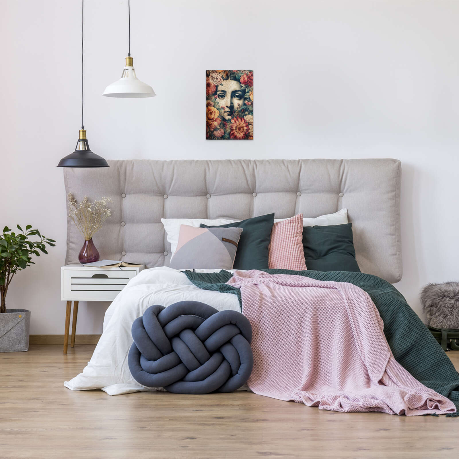             Florales Gesicht im Retro-Design - Kunstvolles Leinwandbild mit Blumen und Gesicht. – 30 x 45 cm - Bunt, Blau
        