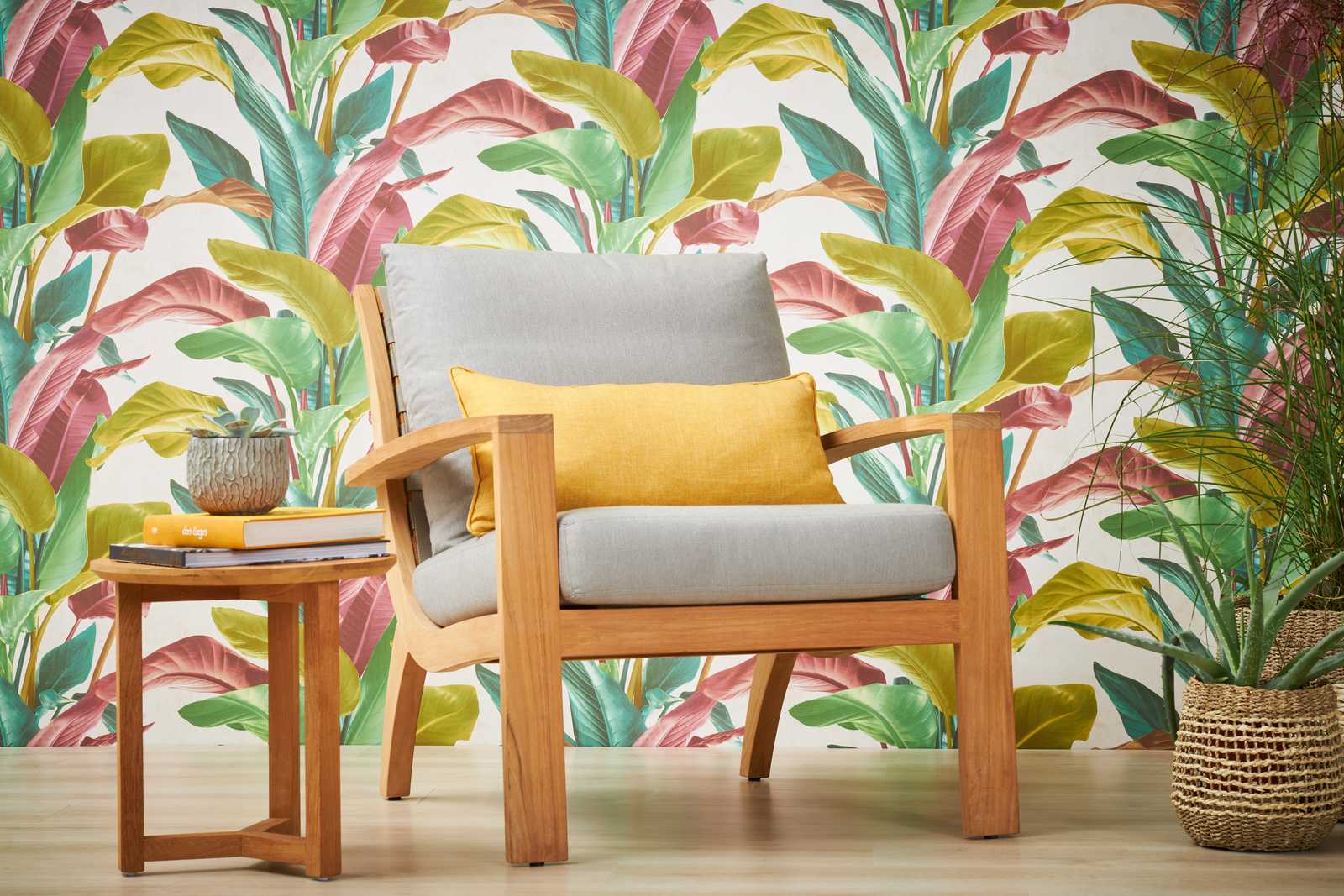             Behang met bladmotief in heldere kleuren - kleurrijk, crème, groen
        