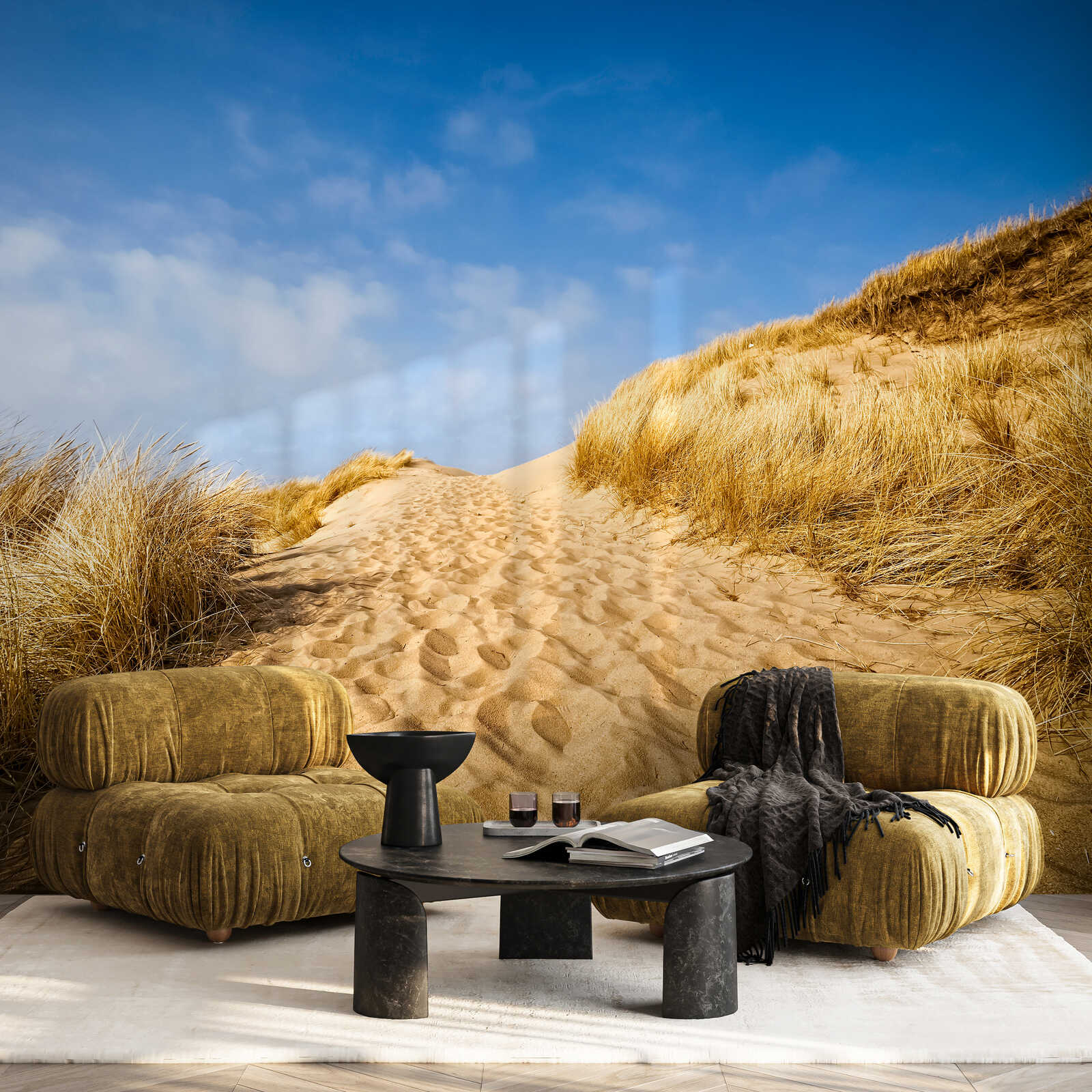 Sanddünen, Dünenlandschaft, Lounge-Sessel, runder Couchtisch, neutrale Töne