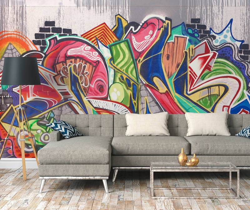 Graffiti Wandbild, Wohnzimmer, Sofa, graues Ecksofa, Couchtisch