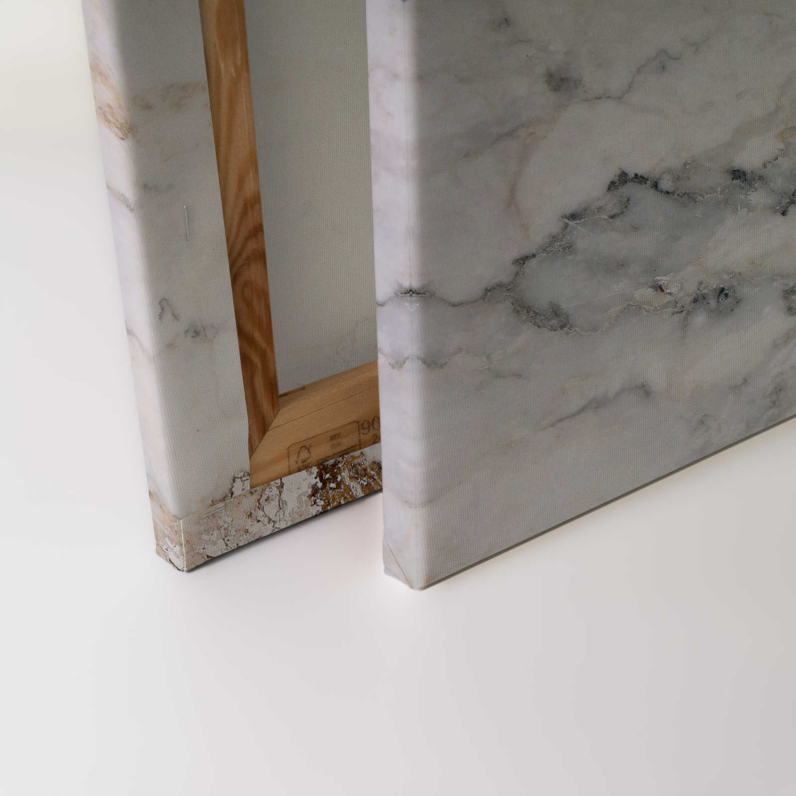             Leinwandbild realistischer & großflächiger Marmor – 0,90 m x 0,60 m
        