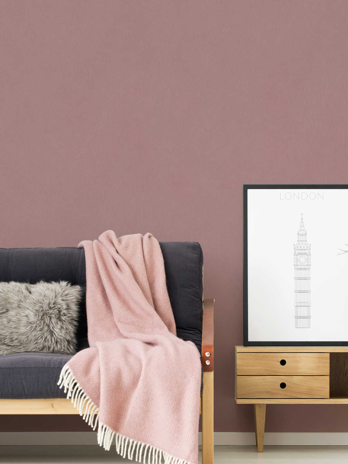             Unifarbene Tapete Altrosa mit Farbschraffur
        