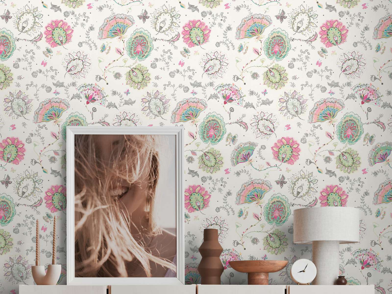 Floral pattern wallpaper in bold colours - cream, green, pink