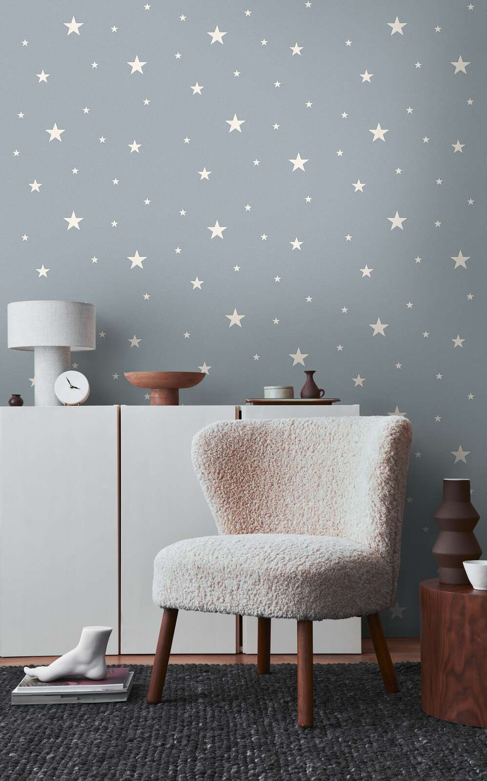 Kinderzimmer Tapete Sterne in Grau mit Leuchteffekt, image size:998x1600