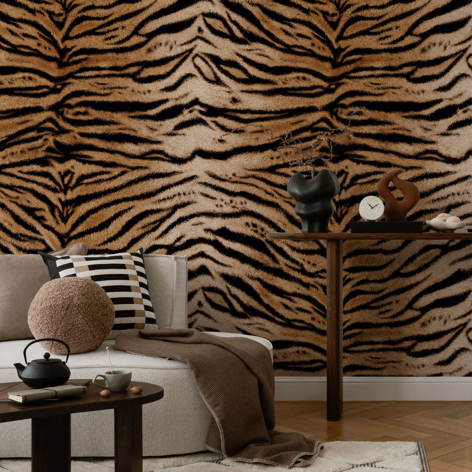 Tigerfell-Print, Tigerstreifen, Wandtapete, Wohnzimmerdekoration, Holztisch
