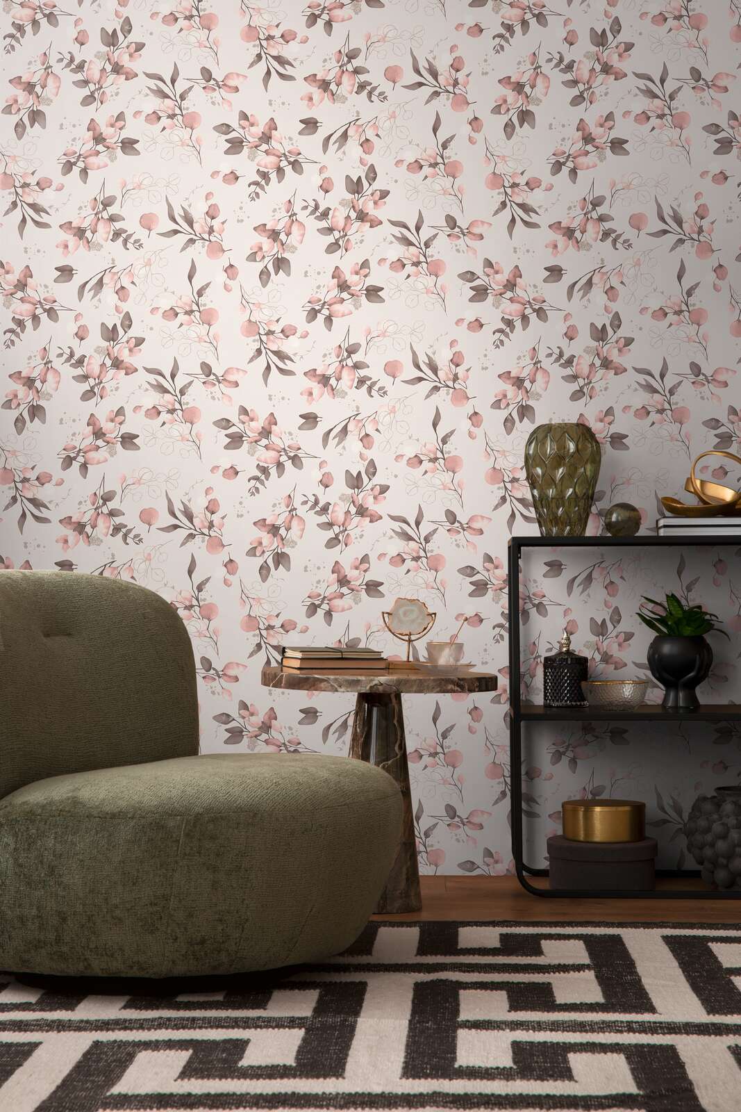 Vliestapete mit zartem Blütenmotiv und Gold-Effekt – Rpsa, Pink, Gold