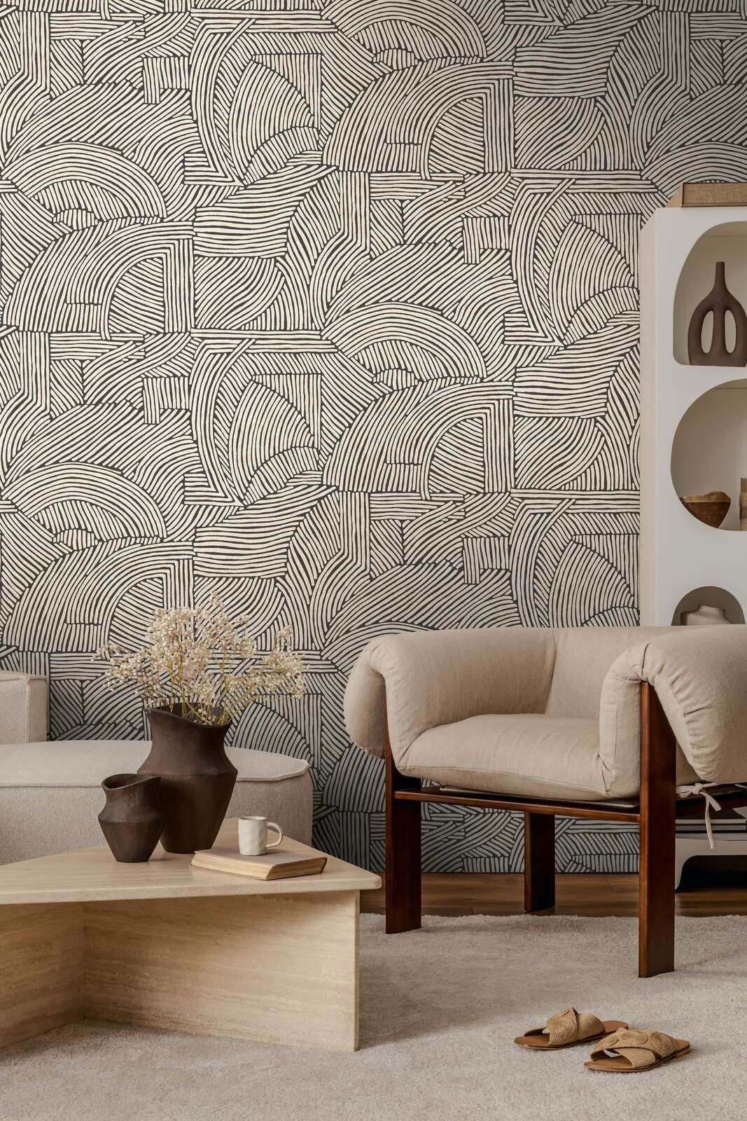 Wandtapete, geometrisches Muster, Wohnzimmer, Beistelltisch, Sessel